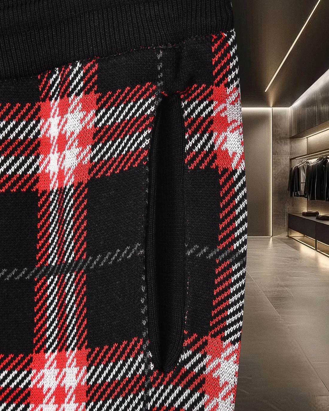 BURBERRY/ Classic ， ， ， ， 2025ss New Arrival Same Style Premium ， Breathable ， ， ，✅ logo ， 。 ， Quality。 ！ ， 🐍 Size：M-2XL